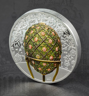 Fabergého vejce na minci ze 2 uncí ryzího stříbra